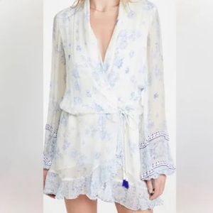 Rococo Sand ivory/white and blue dress. Beautiful beaded details. 💙